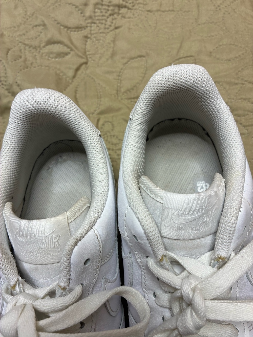 Nike White Air Force Low-Top Leather Sneakers - Picture 6 of 8